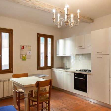 Graceful Apartment In The Heart Of 피렌체 외부 사진