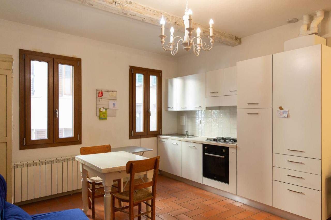 Graceful Apartment In The Heart Of 피렌체 외부 사진